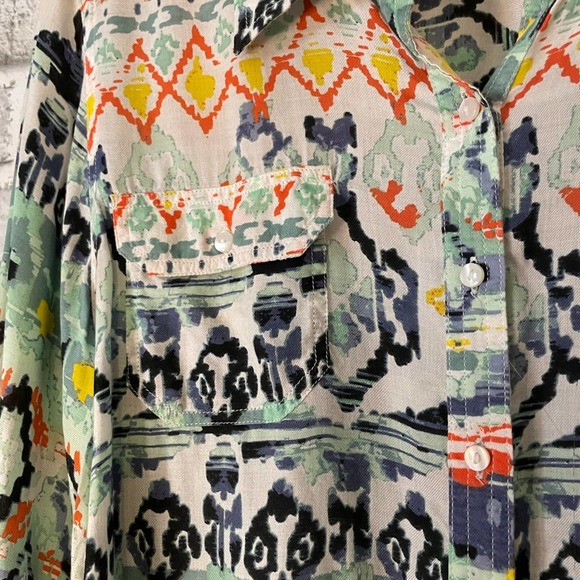 Multi Color Long Roll Tab Sleeve Button Down Women's Large L - Picture 7 of 9